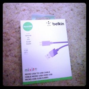 Belkin F2cu012bt04* Mixit Micro USB *tanglefree*